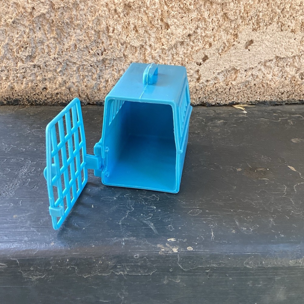 Barbie Cat Dog Pet Blue Carrier Mattel Replacement Toy